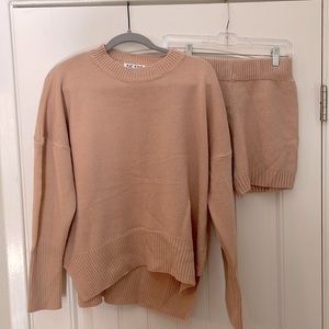 Sweater set with shorts. Size 6